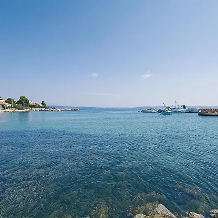 Lovely In With Swimming Pool Διαμέρισμα Ždrelac