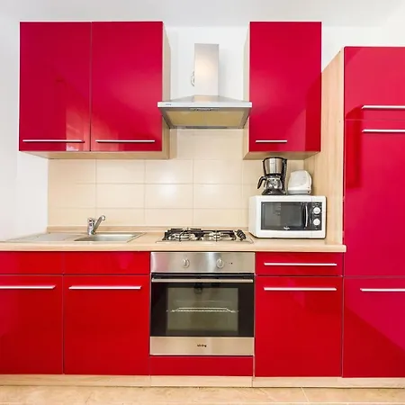 Amazing In With Kitchen Apartment Zdrelac