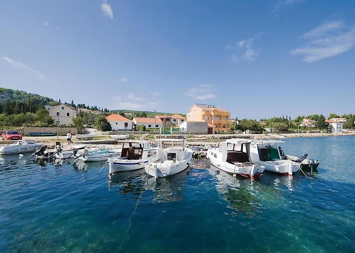 2 Bedroom Gorgeous In Appartamento *
